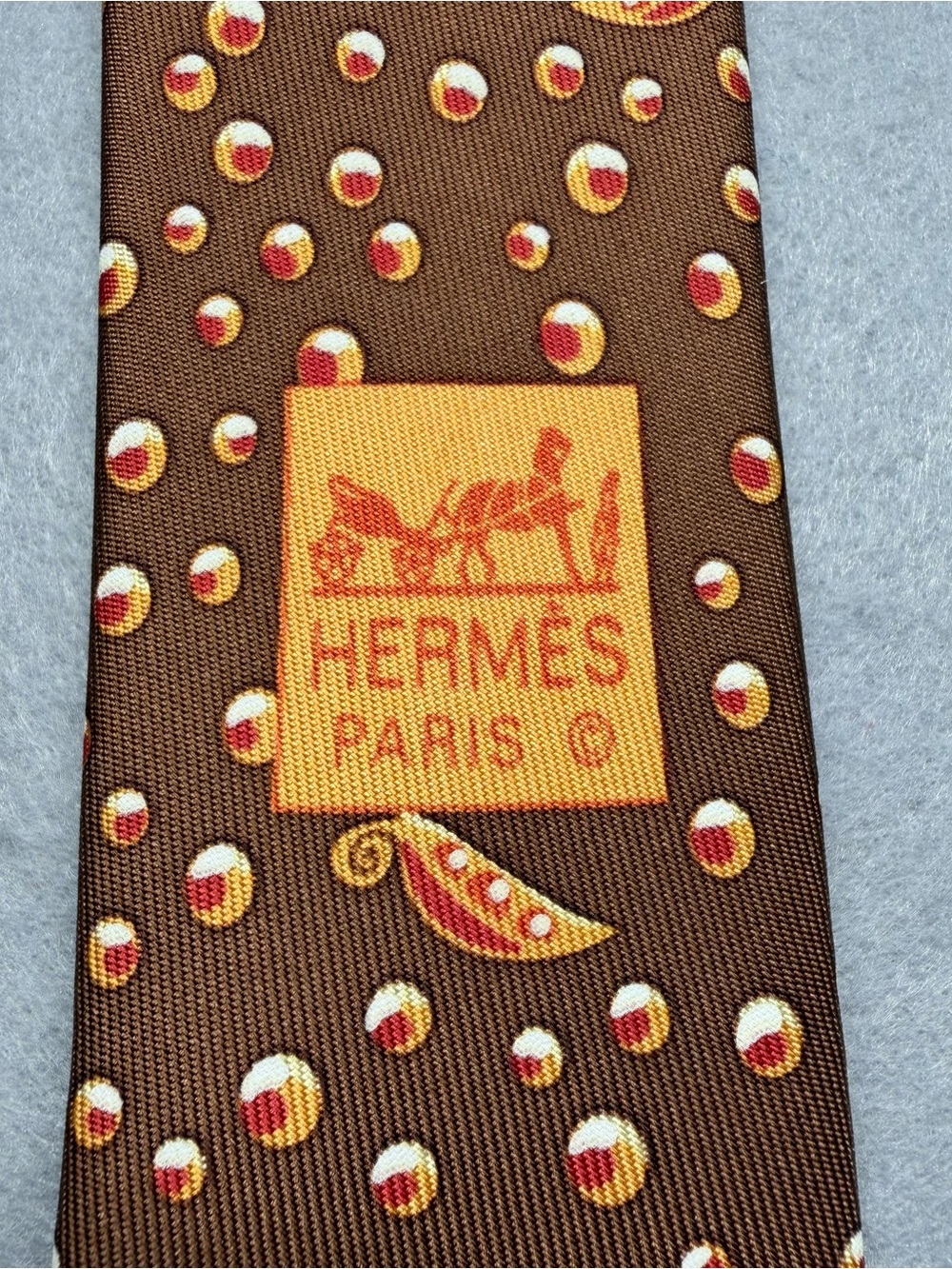 Vintage Hermes Brown Tie 100% Silk Pea Pod Pattern 7991EA - Picture 4 of 7